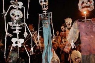 Сусіди переплутали справжній труп з лялькою для Хеллоуїна