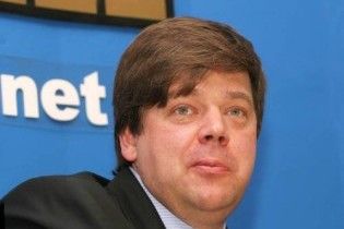 Адвокат матері зґвалтованих дітей звинуватив нардепа у спробі відкупитися