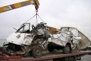 В Одесі фура вщент зім'яла мікроавтобус