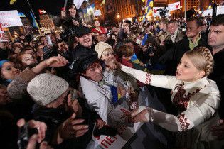 Тимошенко пообіцяла Януковичу Майдан більший, ніж у 2004 році