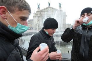 Через епідемію грипу в Україні зупинено призов до армії