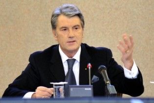Ющенко видав указ, як діяти в умовах епідемії грипу