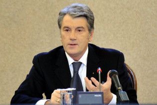 Ющенко побажав студентам бути чесними і вільними