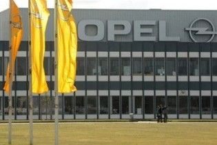 В Opel почнеться страйк через відмову продавати компанію