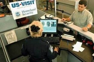 В аеропортах США налагодили систему виявлення підозрілих пасажирів