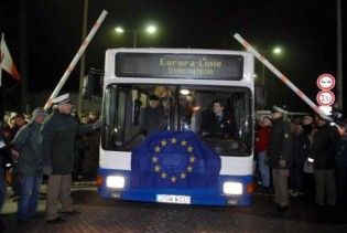 Поляки бояться Євросоюзу удвічі більше, ніж Росії