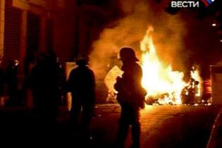 У центрі Афін біля офісу правлячої партії стався вибух