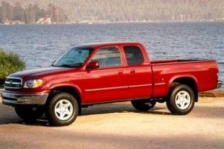 Toyota відкликає 110 тисяч пікапів Tundra через сіль на дорогах