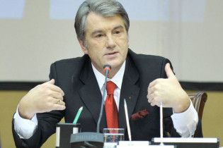 Ющенко вимагає міжнародної експертизи своєї крові