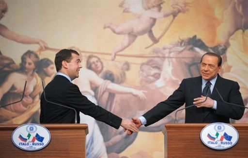 Мєдвєдєв та Берлусконі