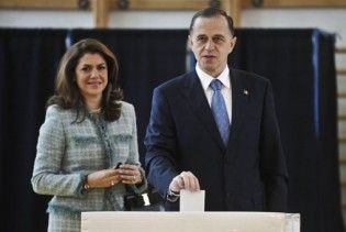 У Румунії відбувається другий тур президентських виборів