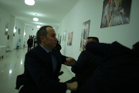 Бійка Шуфрича та Луценка