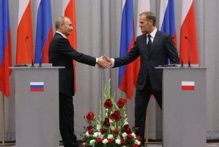 Прем'єра Польщі вимагають відправити під трибунал за газову угоду з Росією