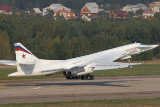 Росія розробляє новий стратегічний бомбардувальник "невидимку"