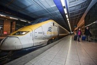 Під Ла-Маншем застряг швидкісний потяг Eurostar