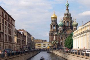 За відвідини Санкт-Петербурга з туристів стягуватимуть податок