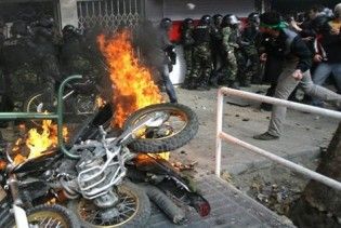 У Тегерані під час заворушень загинули більш як 15 людей