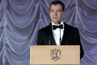 Мєдвєдєв нагородив своїх викладачів