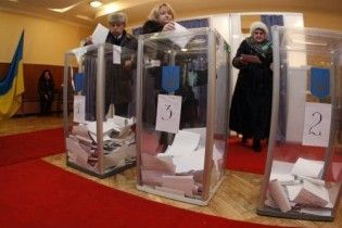 Вибори президента України відбулися у 8 країнах