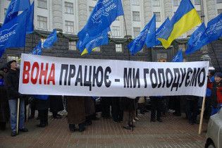 ПР: люди Тимошенко затягують підрахунок голосів на Сході і в Криму