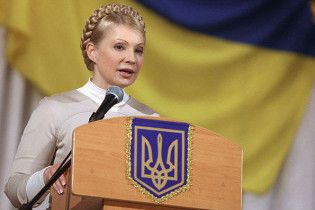 Тимошенко просить світ відреагувати на зміни закону про вибори