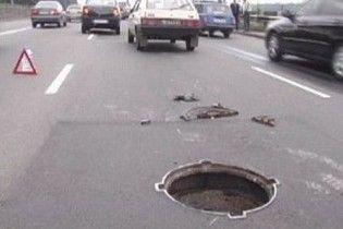 За крадіжку люків можна буде сісти до в’язниці на 15 років