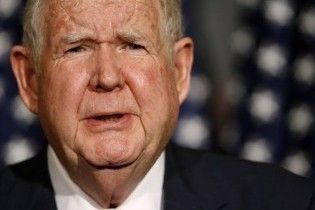 У США помер конгресмен-демократ Джон Мерта, Обаму чекає нове випробування