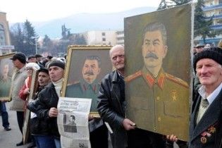Популярність Сталіна в Росії стрімко зростає