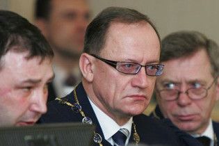 Литвин під вигуки "ганьба" оголосив Пасенюка суддею КС