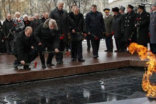 У Росії підірвали момумент Вічному вогню