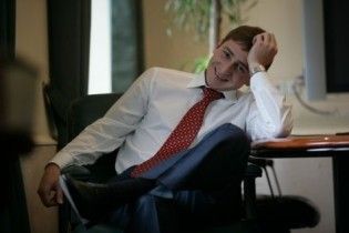 Син Черновецького емігрує до Канади