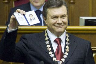 Місце Януковича у Раді обійме вчителька російської мови
