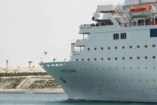 Круїзний лайнер врізався у пірс в Шарм-ель-Шейху