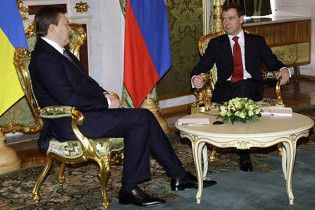 Мєдвєдєв: Росія представлятиме інтереси України в G8