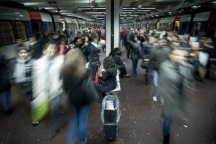 Новина про вибух потяга з сотнями жертв спровокувала паніку у Франції