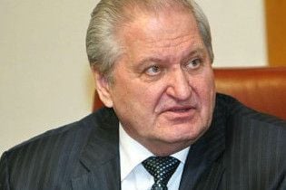 Янукович звільнив віце-прем’єра Тихонова