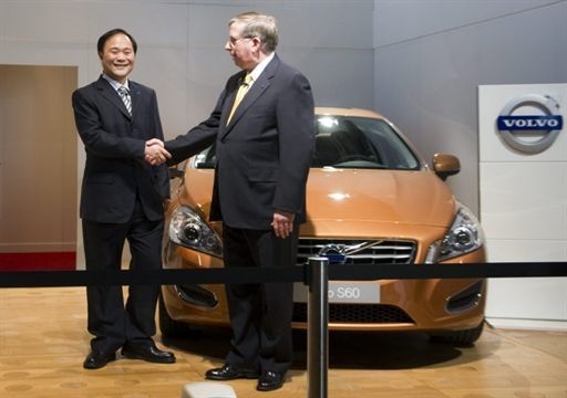 Продаж Volvo