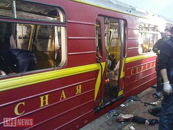 Вибухи в метро у Москві