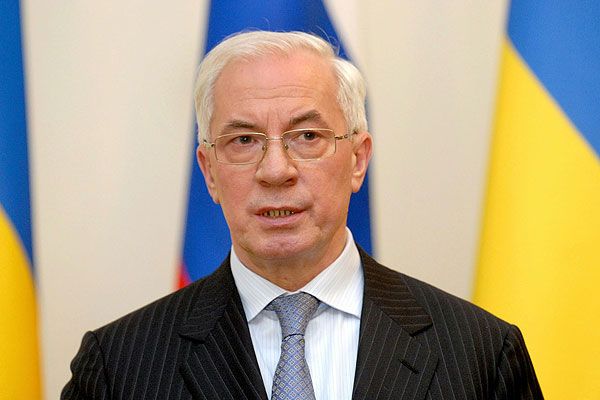 Микола Азаров