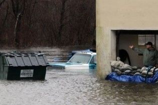 Зливи спричинили рекордну повінь в США