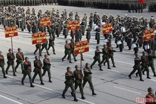 Від депутатів вимагають не пустити російських солдатів в Україну на День Перемоги