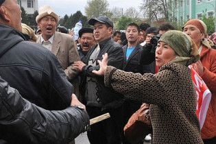 У Киргизстані затримано 15 снайперів, які стріляли по демонстрантах в Бішкеку