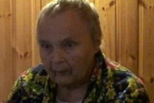 Москвич побив 92-річну матір-ветерана палицею, відібравши її пайок і медаль