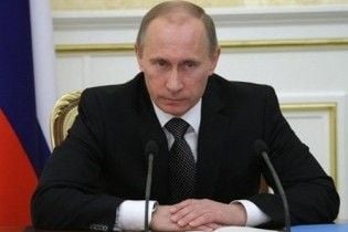 Путін привітав українців зі святом та зрадів "політичній стабільності"