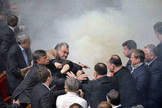 Суд визнав законним порушення справи проти депутатів-"дебоширів"