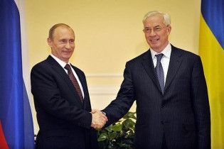Азаров зустрівся з Путіним в Сочі