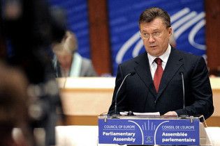 Янукович у Страсбурзі зізнався, що задоволений подіями в Раді