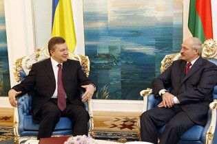 Янукович: Лукашенко перегнув палицю щодо опозиції
