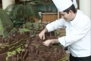 Перуанські кондитери відтворили з шоколаду цитадель інків Мачу-Пікчу