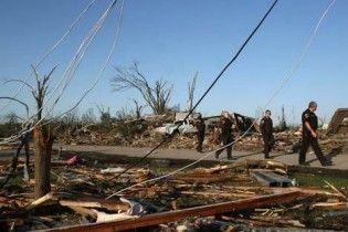 Потужний торнадо зрівняв з землею містечко в Оклахомі